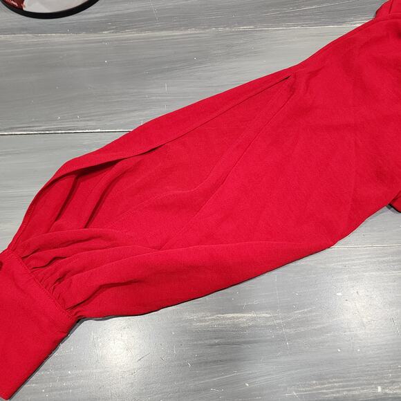 Maurice’s Red Blouse Chiffon Shirt Size Large Slit Sleeve Keyhole Back - Picture 8 of 10